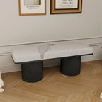 Banc rembourré avec pieds épais noirs, tissu bouclé gris clair, capacité 118 kg.
